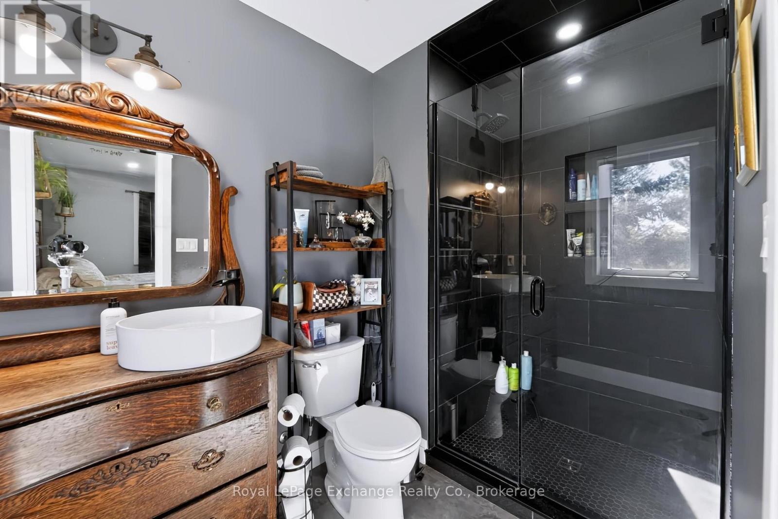 68 North Street N Property Photo 25