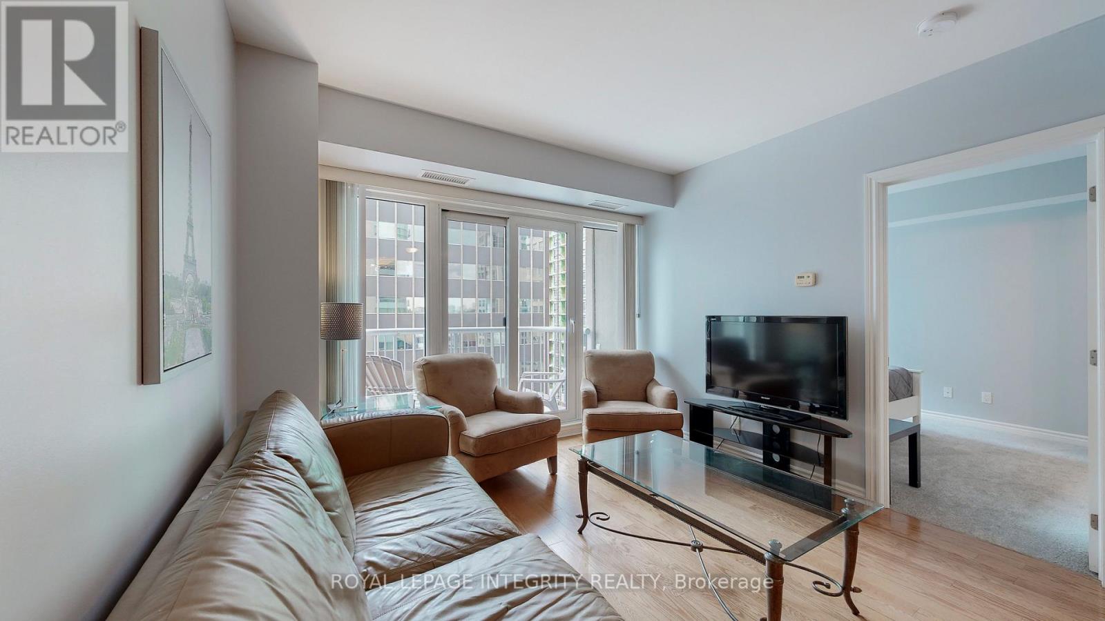 903 - 234 Rideau Street Property Photo 14