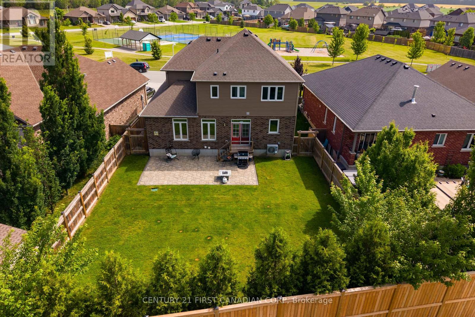 155 Spencer Avenue Property Photo 6