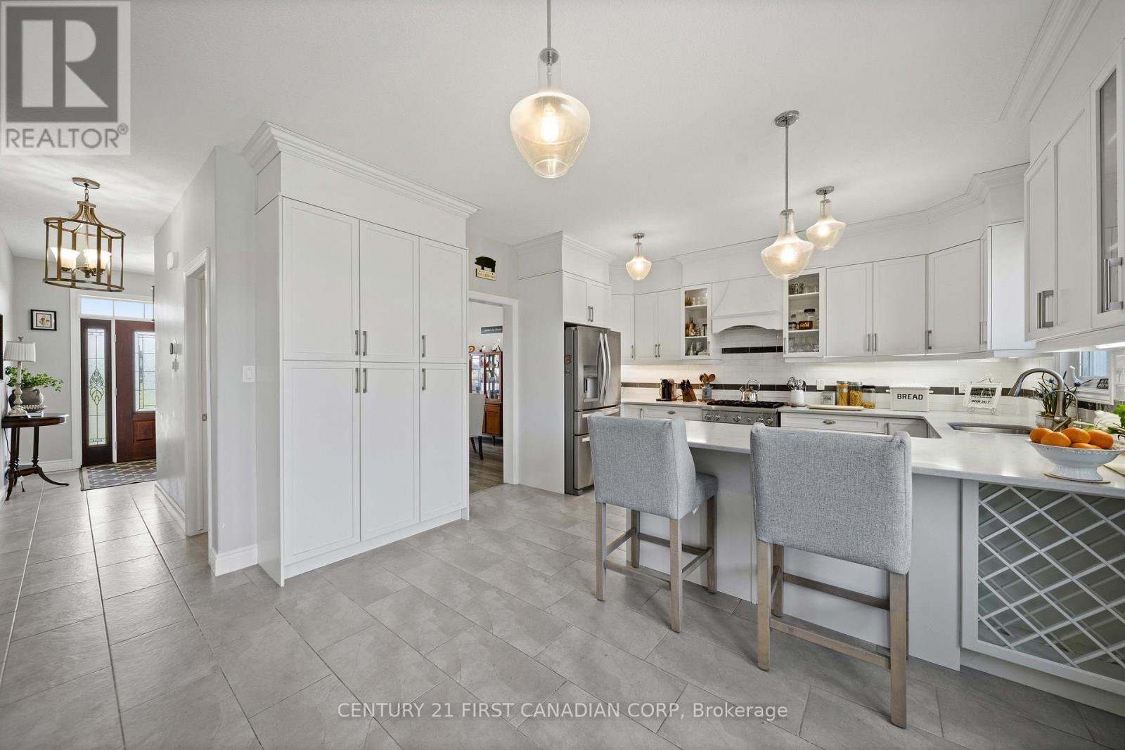155 Spencer Avenue Property Photo 20