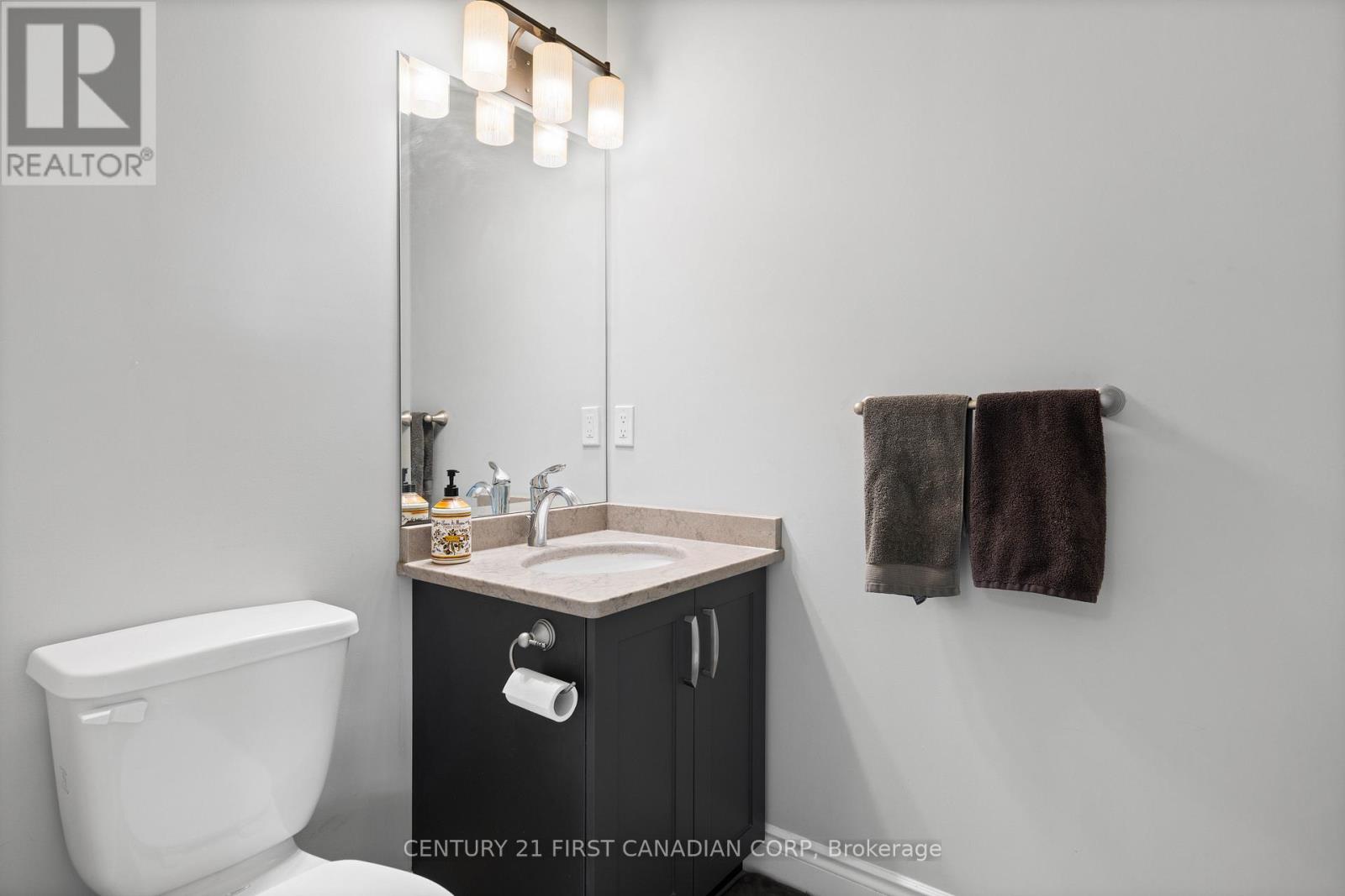 155 Spencer Avenue Property Photo 23