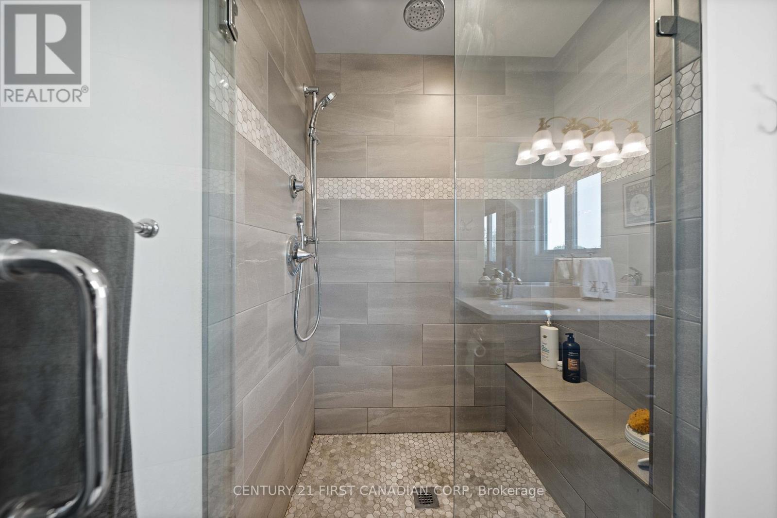 155 Spencer Avenue Property Photo 35