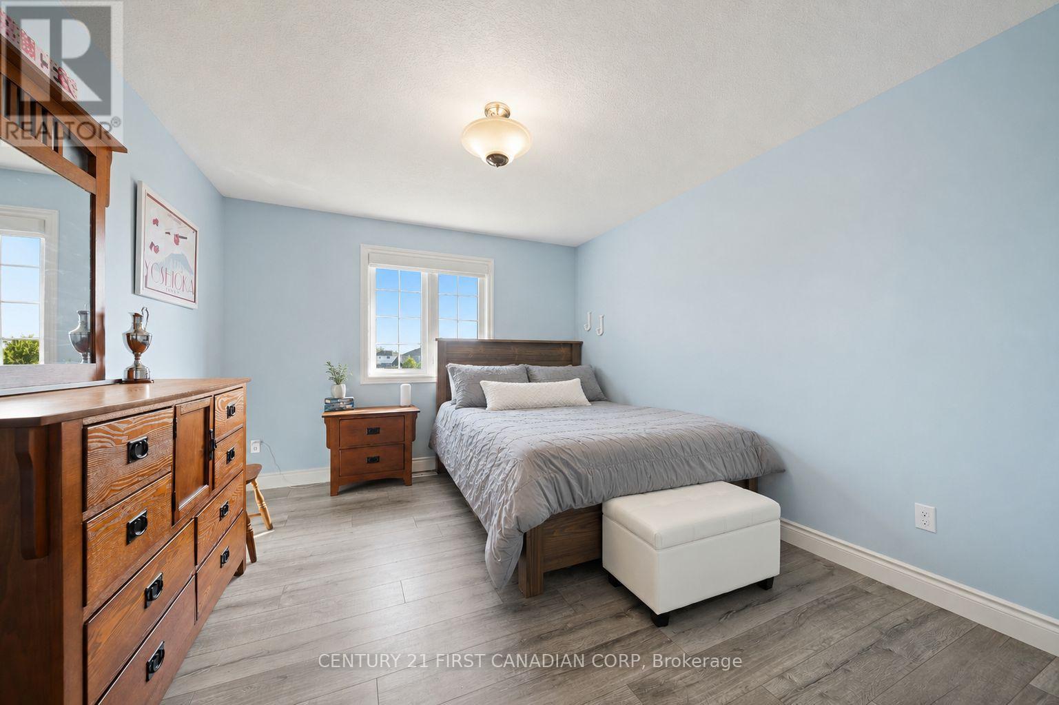 155 Spencer Avenue Property Photo 36