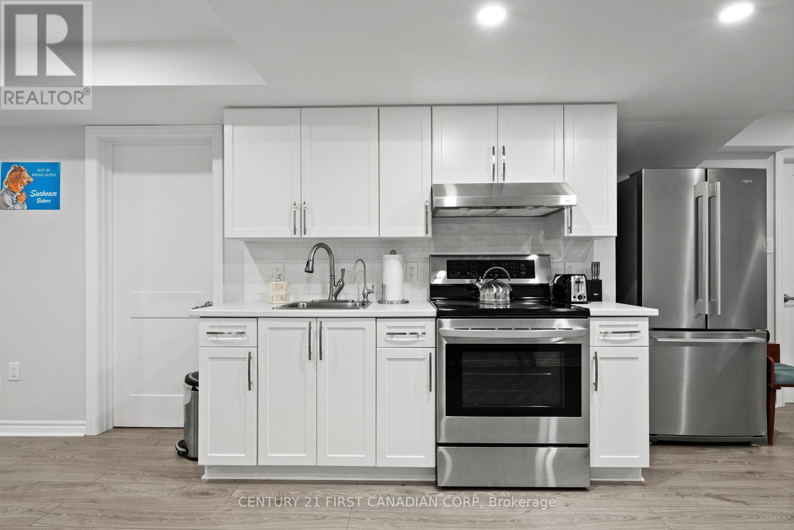 155 Spencer Avenue Property Photo 41