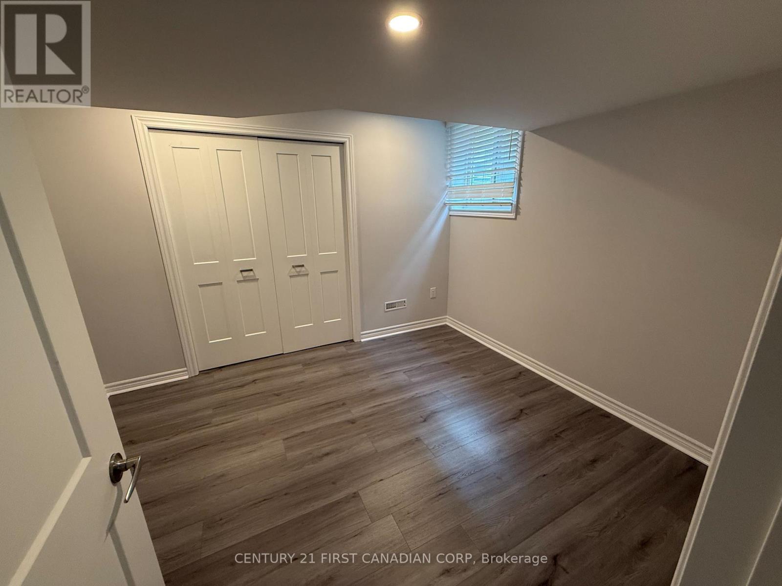 155 Spencer Avenue Property Photo 47