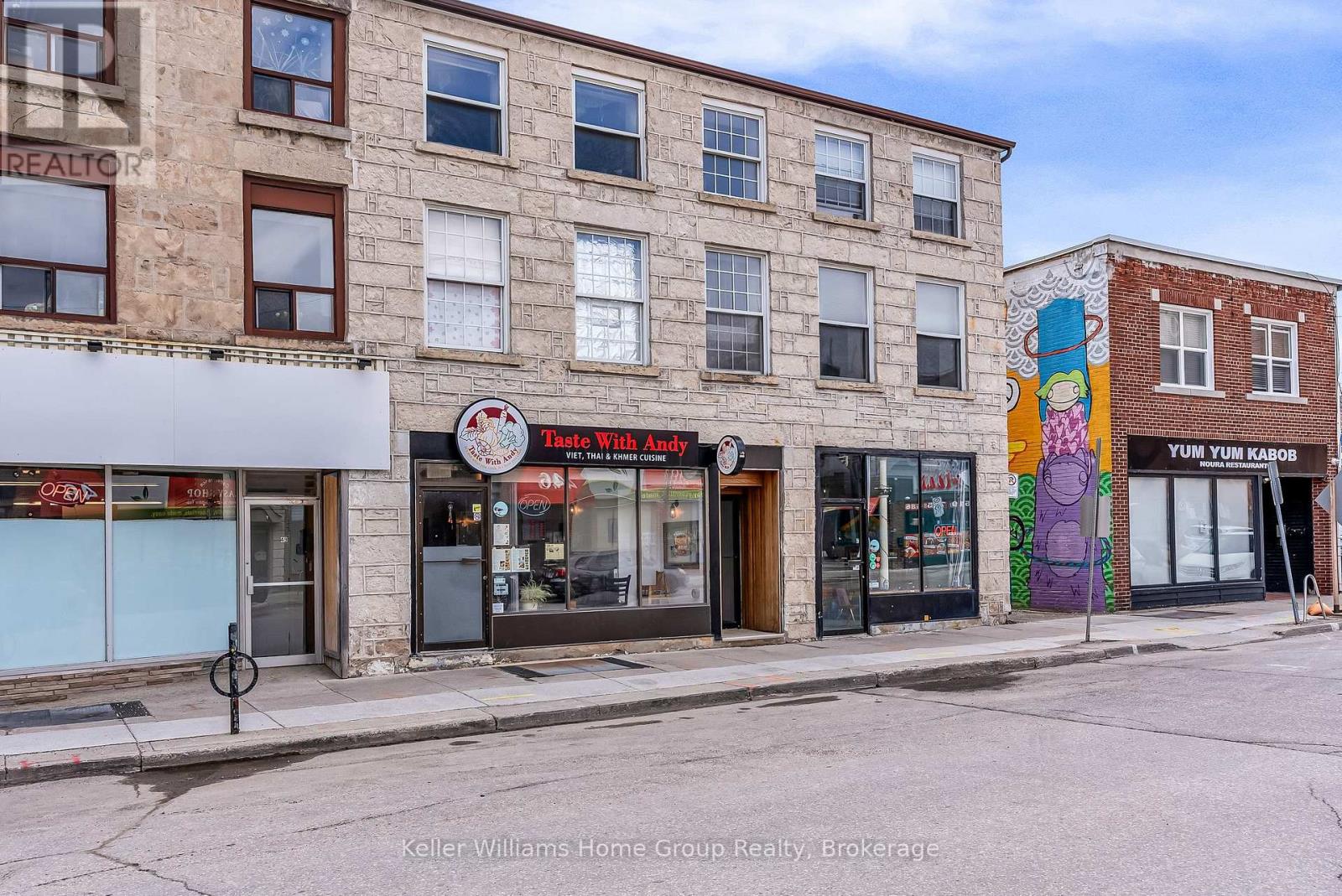 1B - 45 CORK STREET E Property Photo 1
