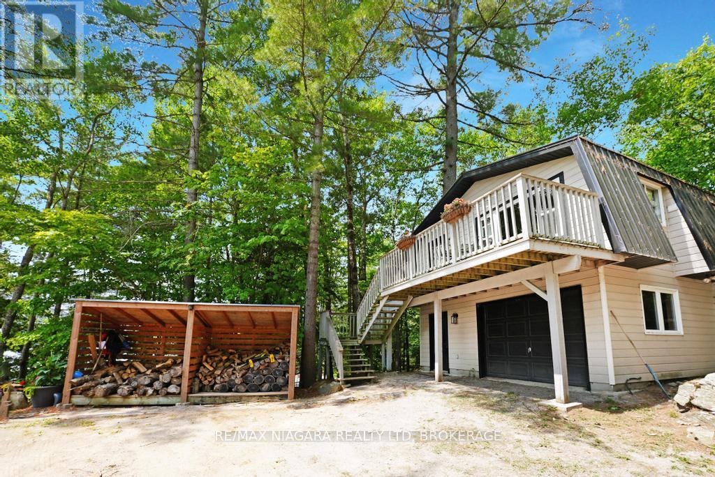 1009 Mercedes Drive N Property Photo 27