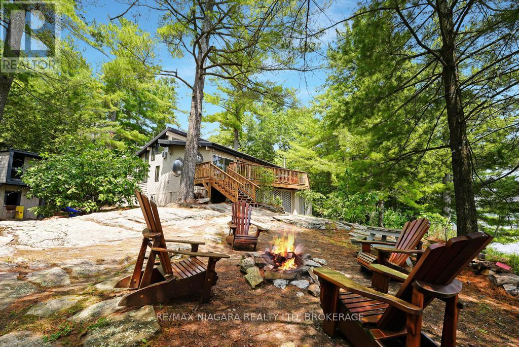 1009 Mercedes Drive N Property Photo 31