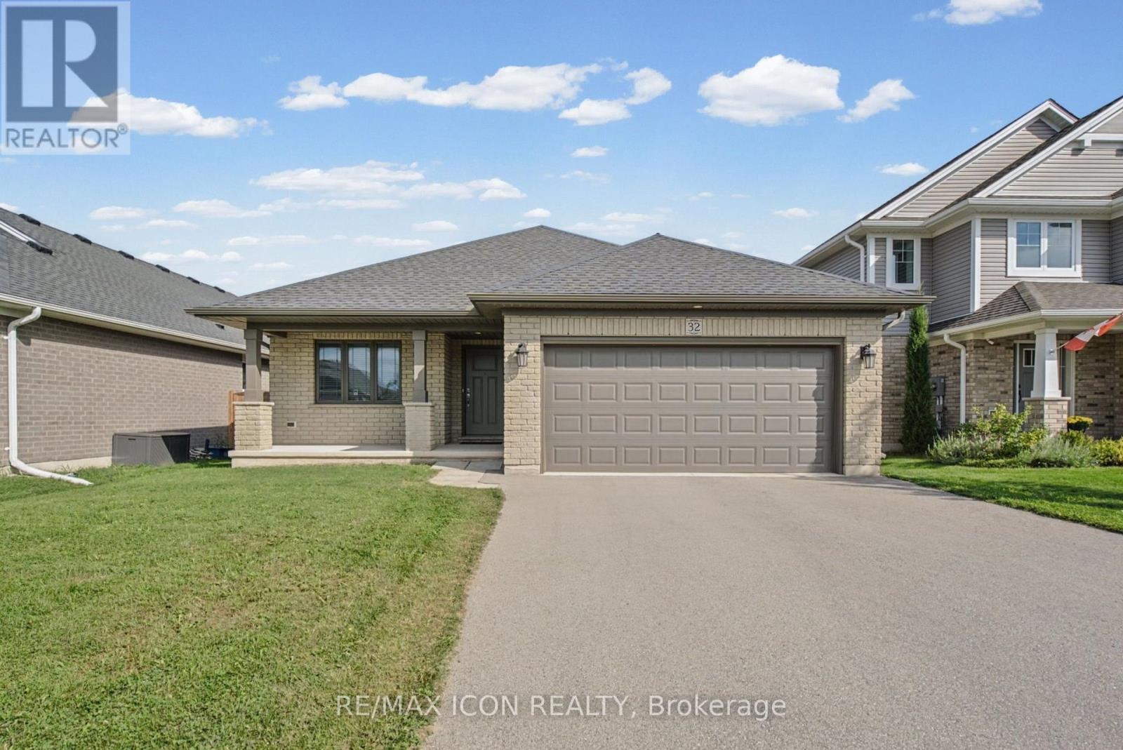 32 Foxtail Lane Property Photo 1