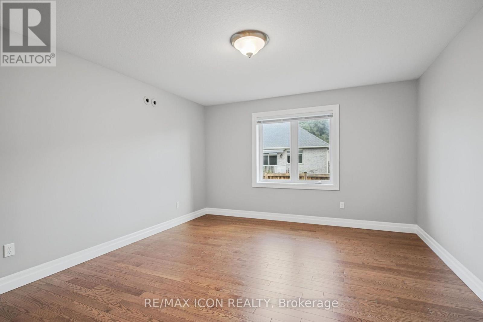 32 Foxtail Lane Property Photo 10