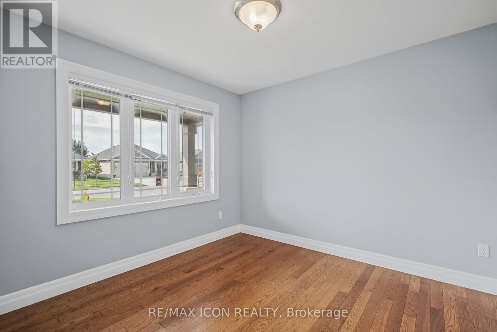 32 Foxtail Lane Property Photo 12