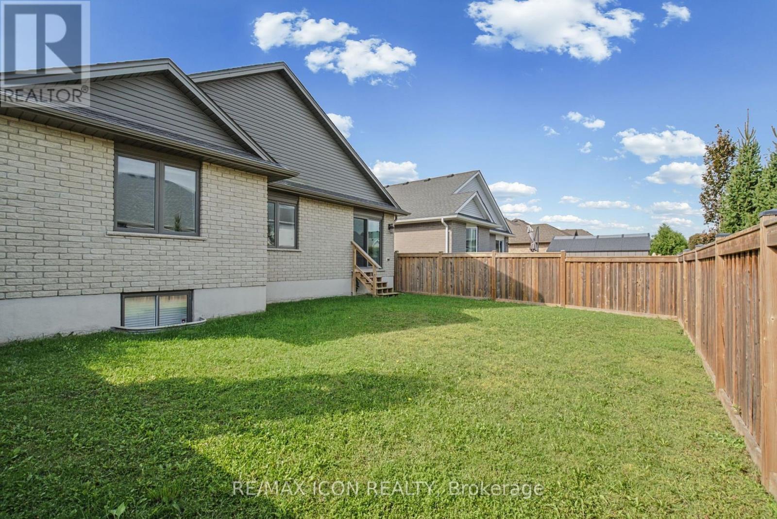 32 Foxtail Lane Property Photo 20