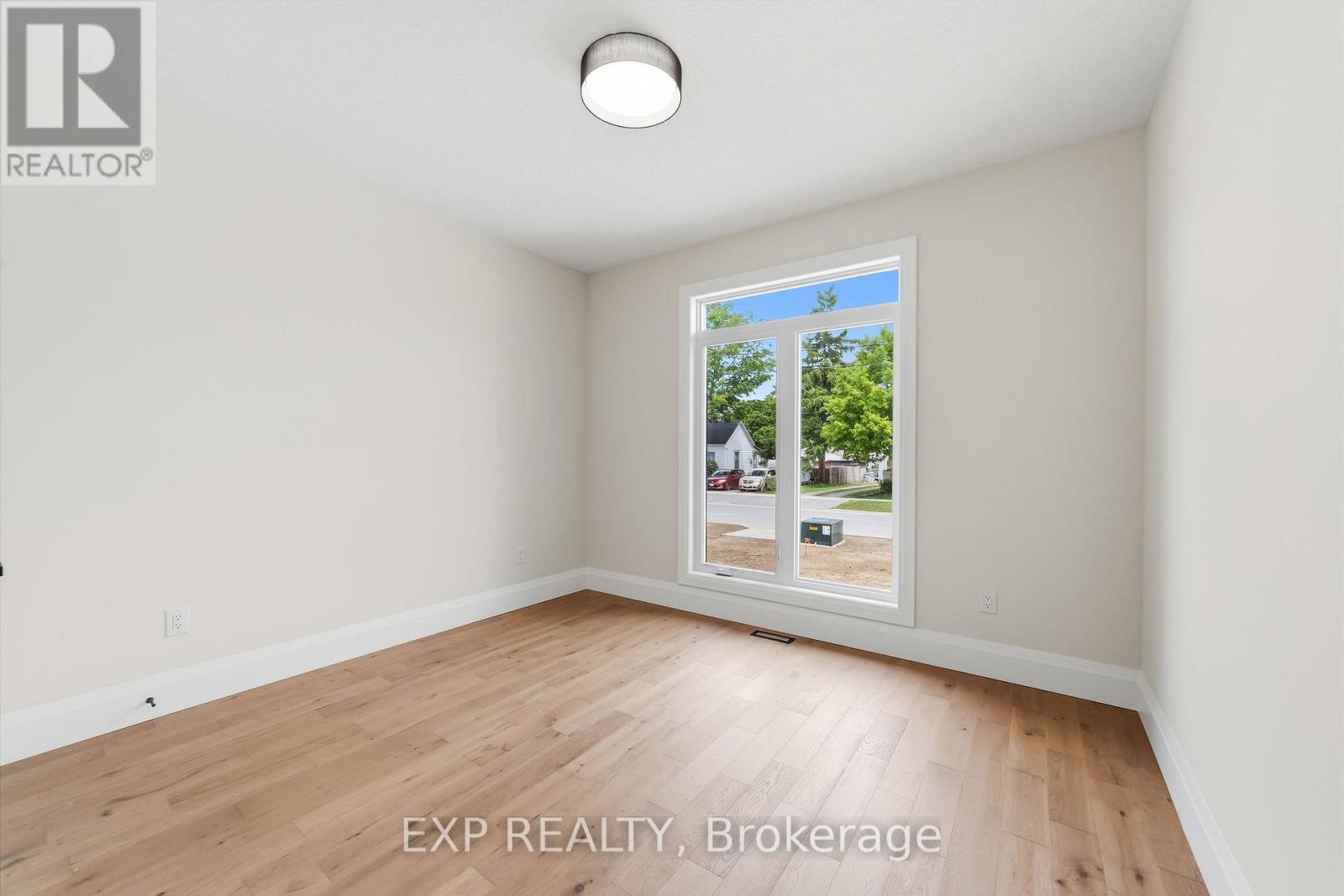404 Erie Street Property Photo 19