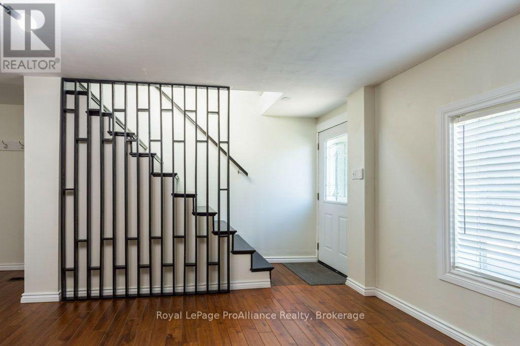 95 Grier Street Property Photo 4
