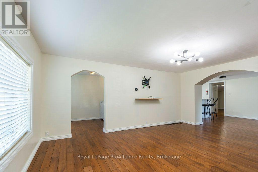 95 Grier Street Property Photo 6