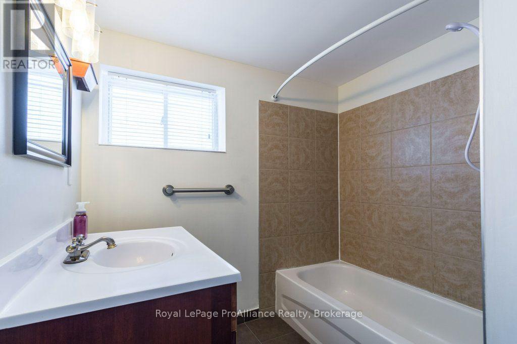 95 Grier Street Property Photo 24