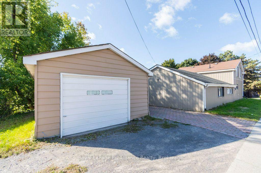 95 Grier Street Property Photo 33