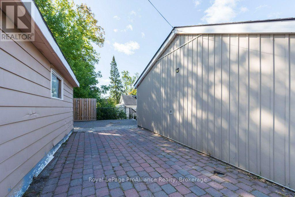 95 Grier Street Property Photo 35