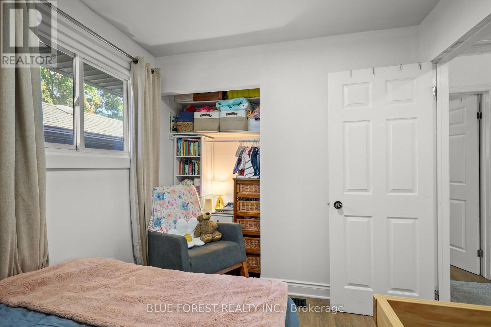 106 Harold Ct Court Property Photo 18