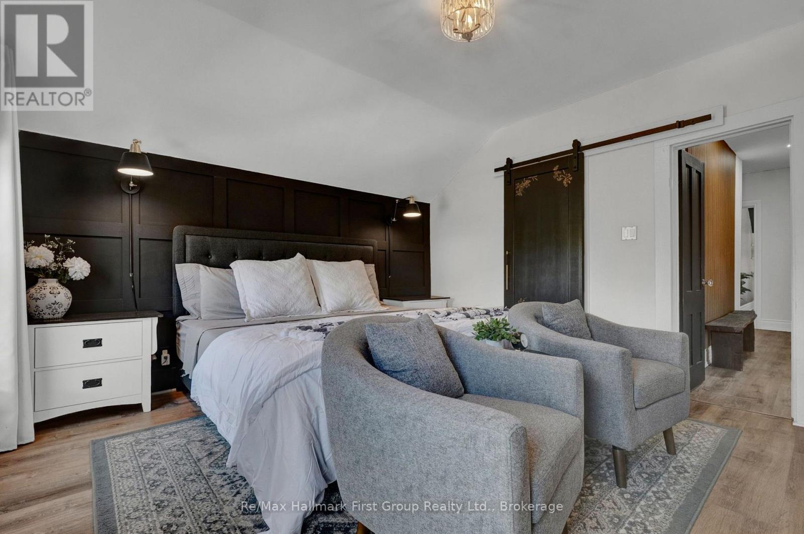 5 Elgin Street N Property Photo 17