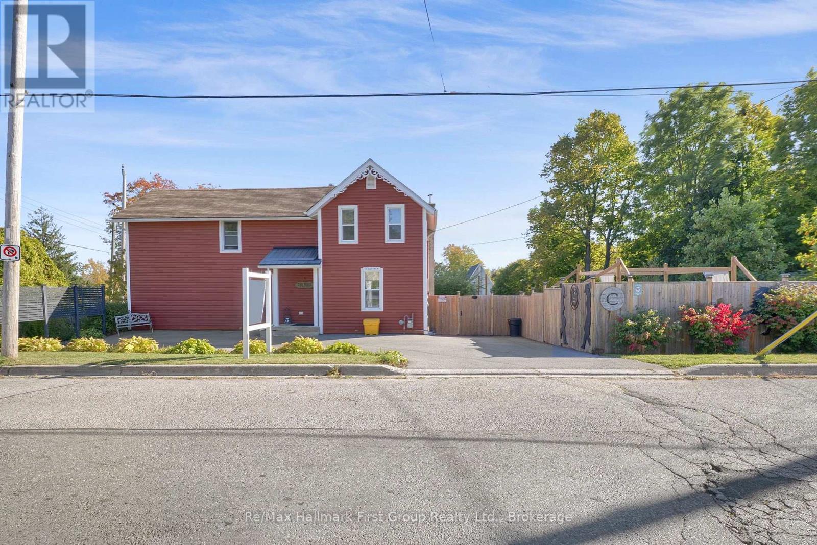 5 Elgin Street N Property Photo 31