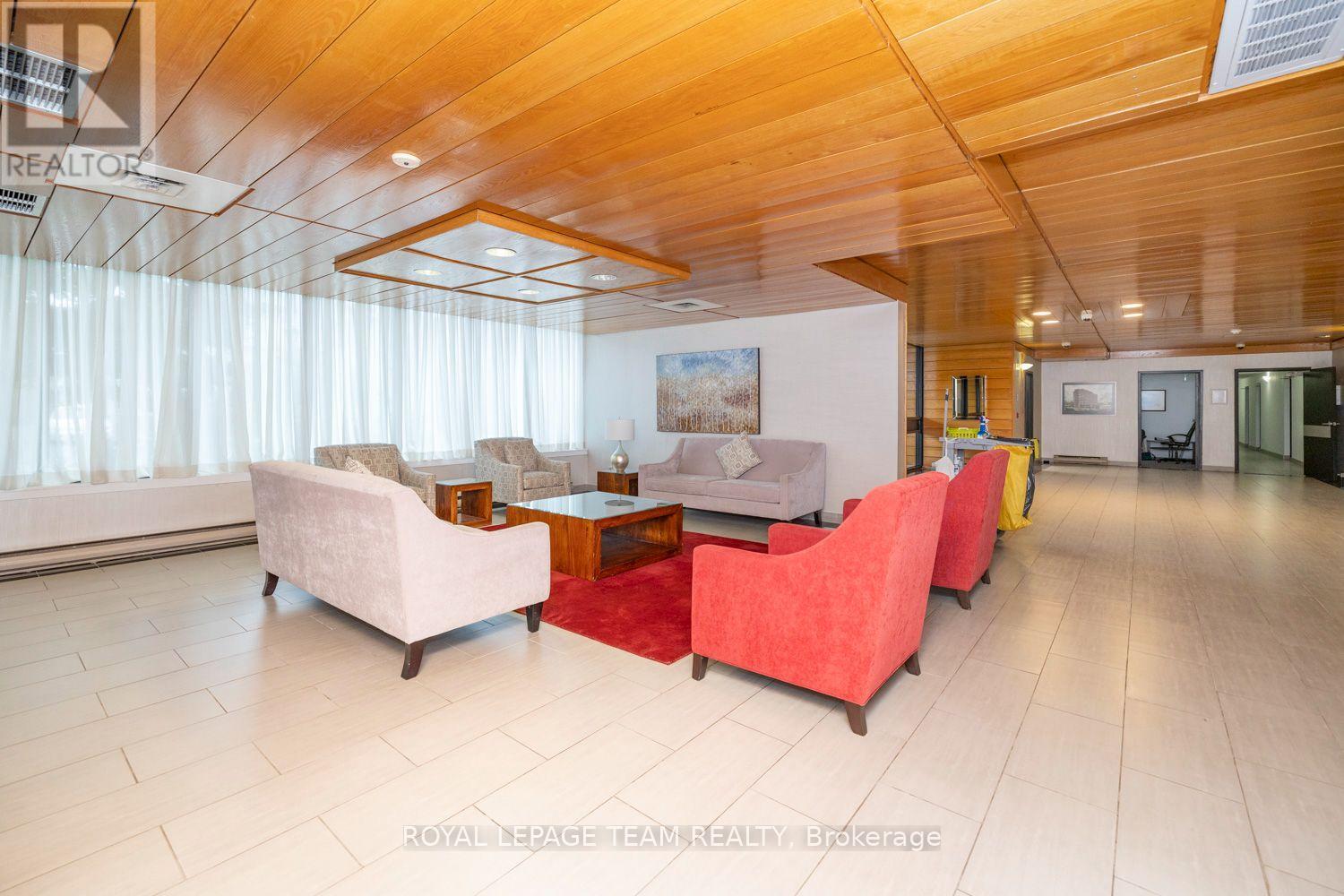 705 - 370 Dominion Avenue Property Photo 3