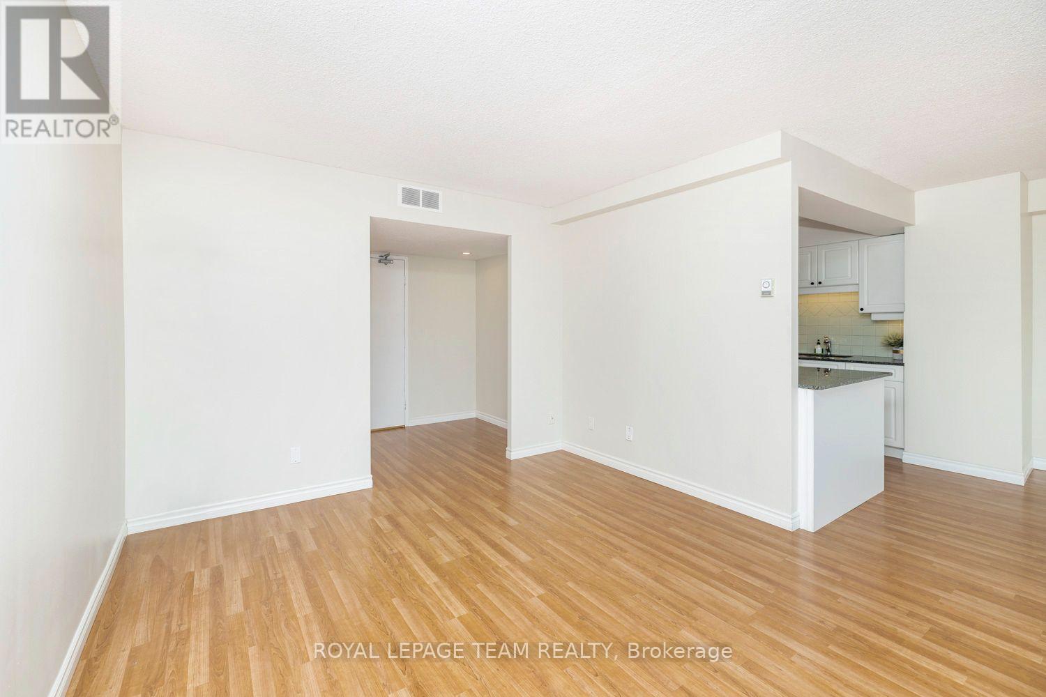 705 - 370 Dominion Avenue Property Photo 7