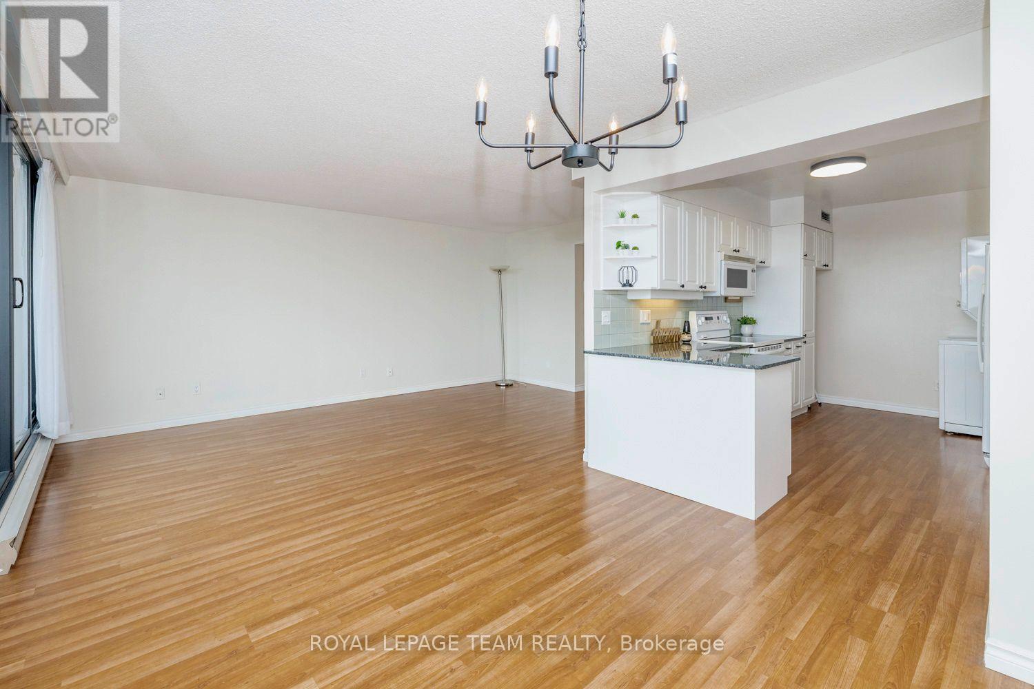 705 - 370 Dominion Avenue Property Photo 12