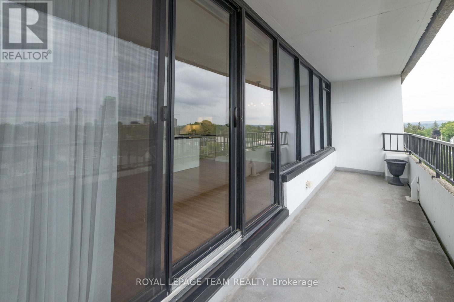 705 - 370 Dominion Avenue Property Photo 24