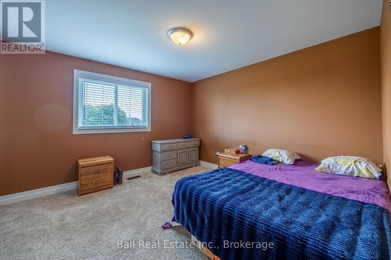 126183 Mall Road Property Photo 19