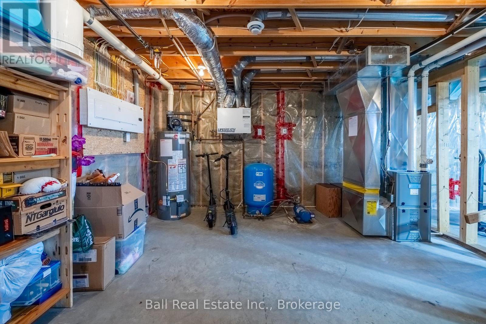 126183 Mall Road Property Photo 27