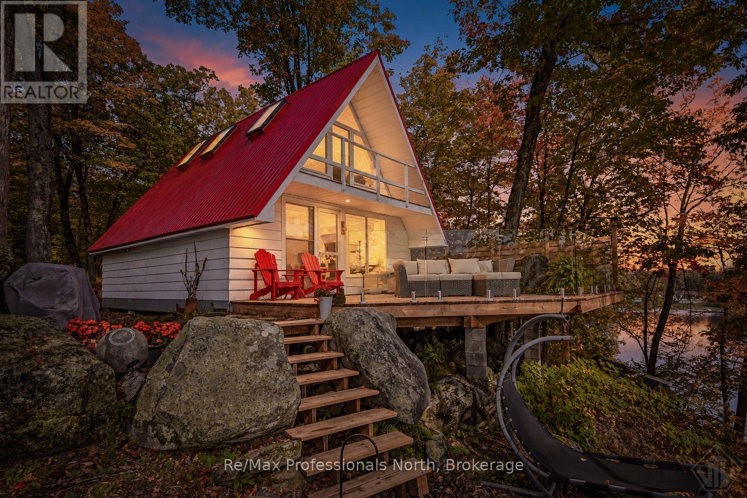 1039 Ann Street Property Photo 1