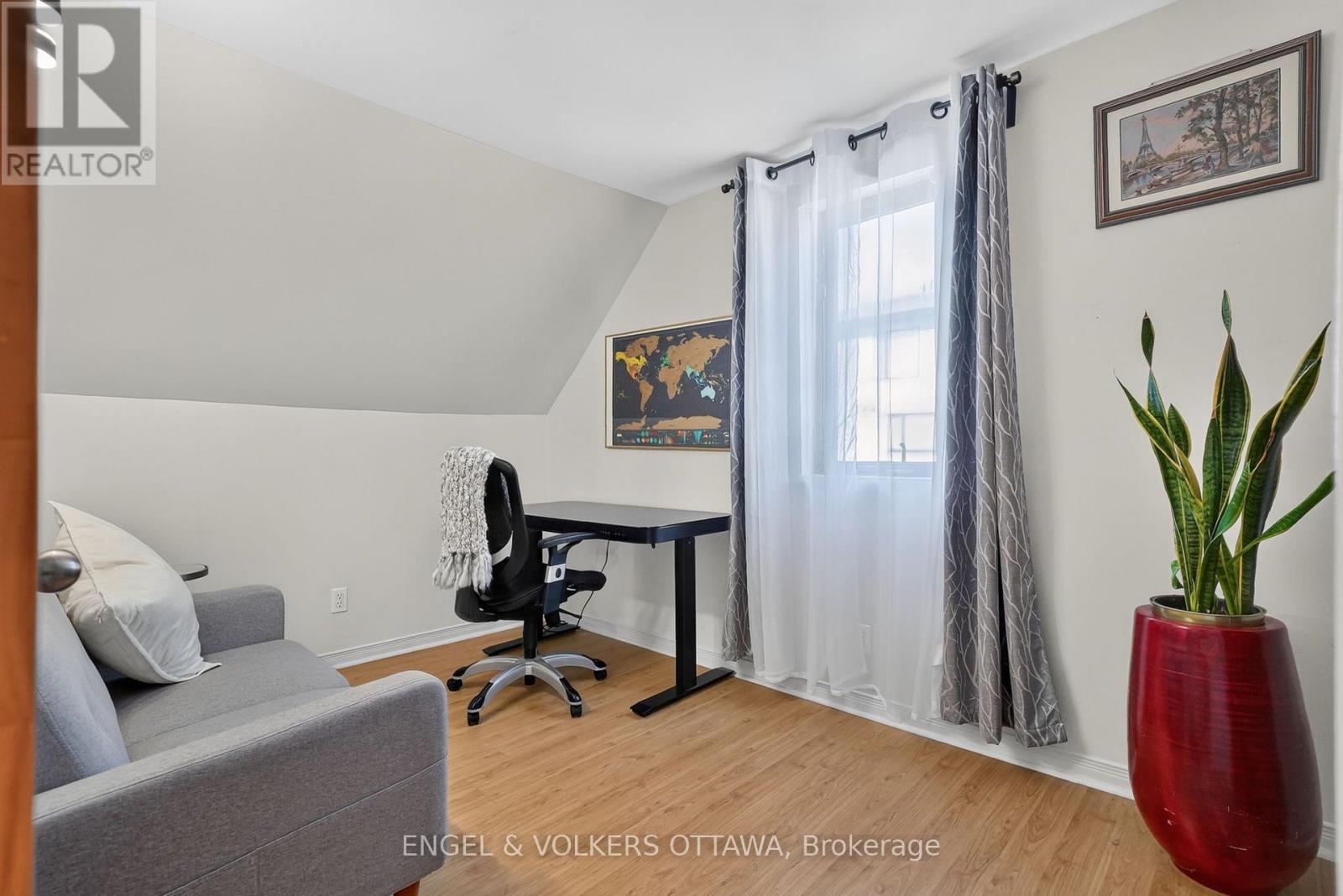 319 Savard Avenue Property Photo 36