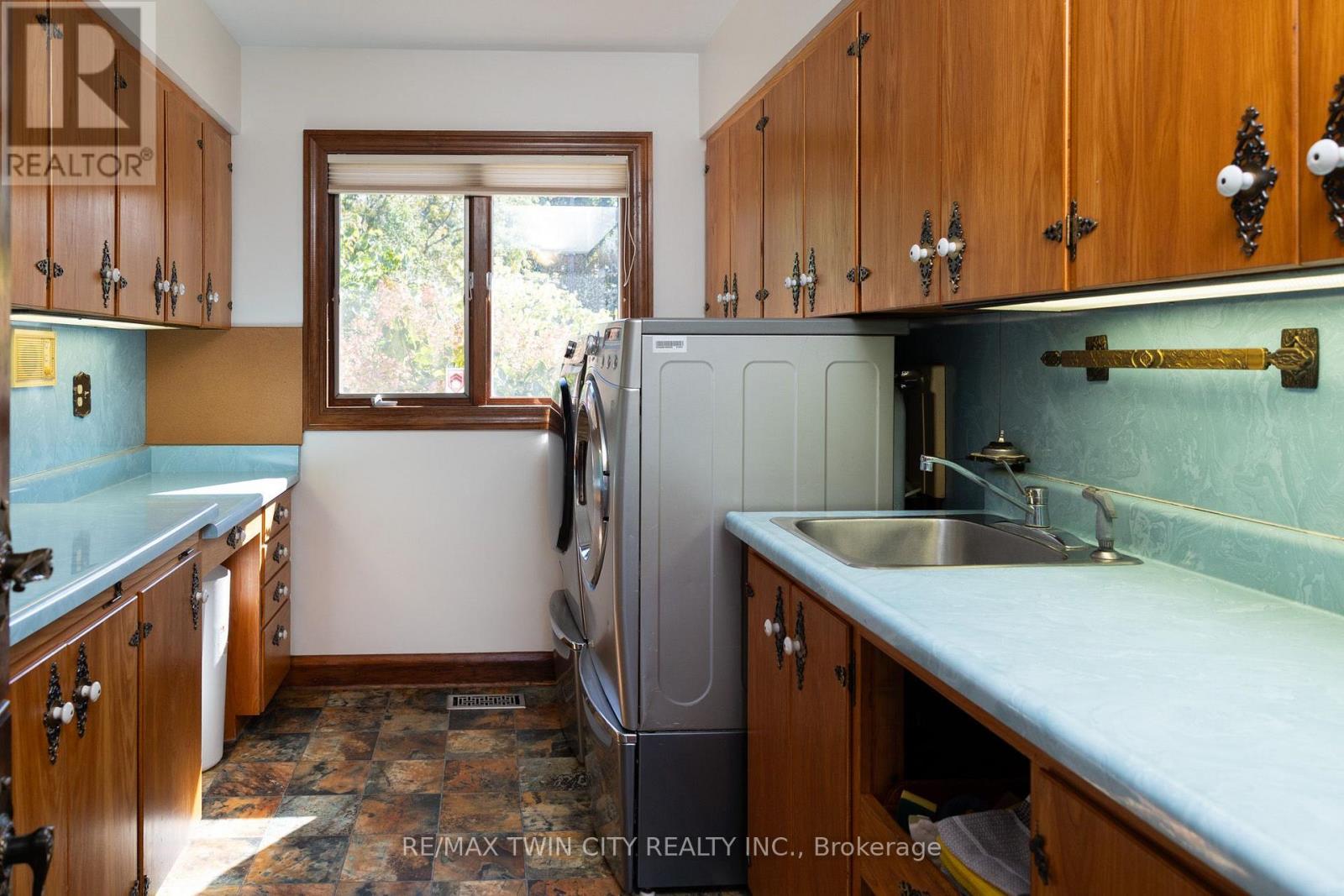 3362 Teeterville Road Property Photo 25