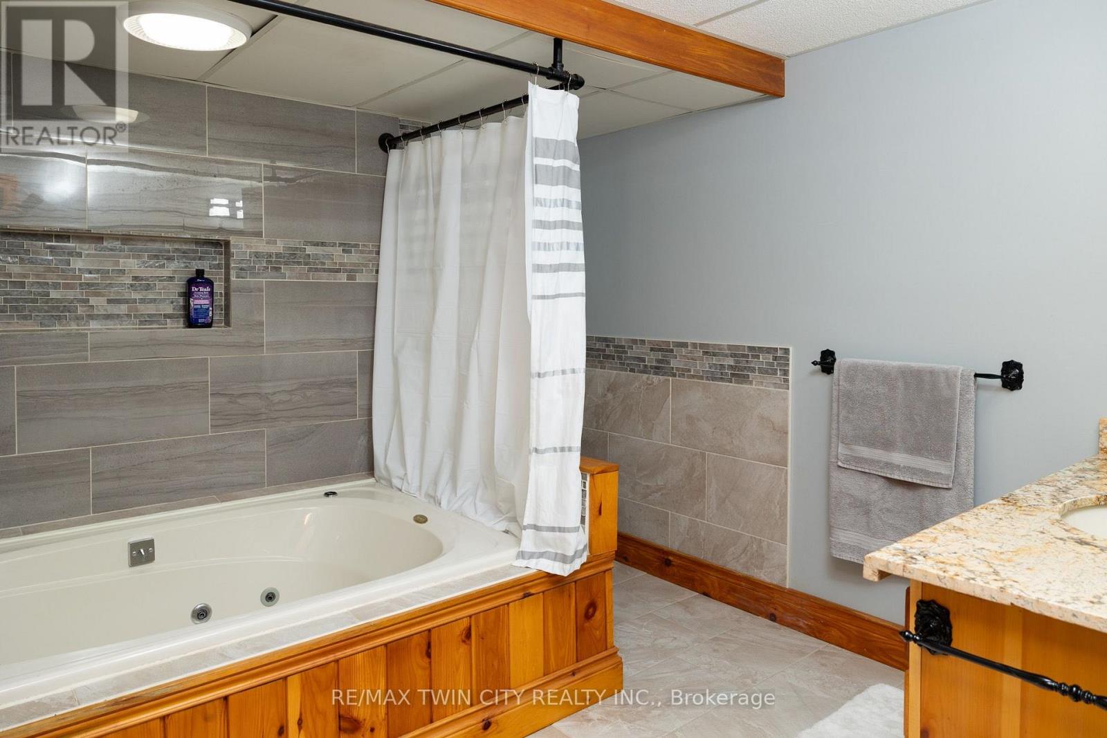 3362 Teeterville Road Property Photo 38