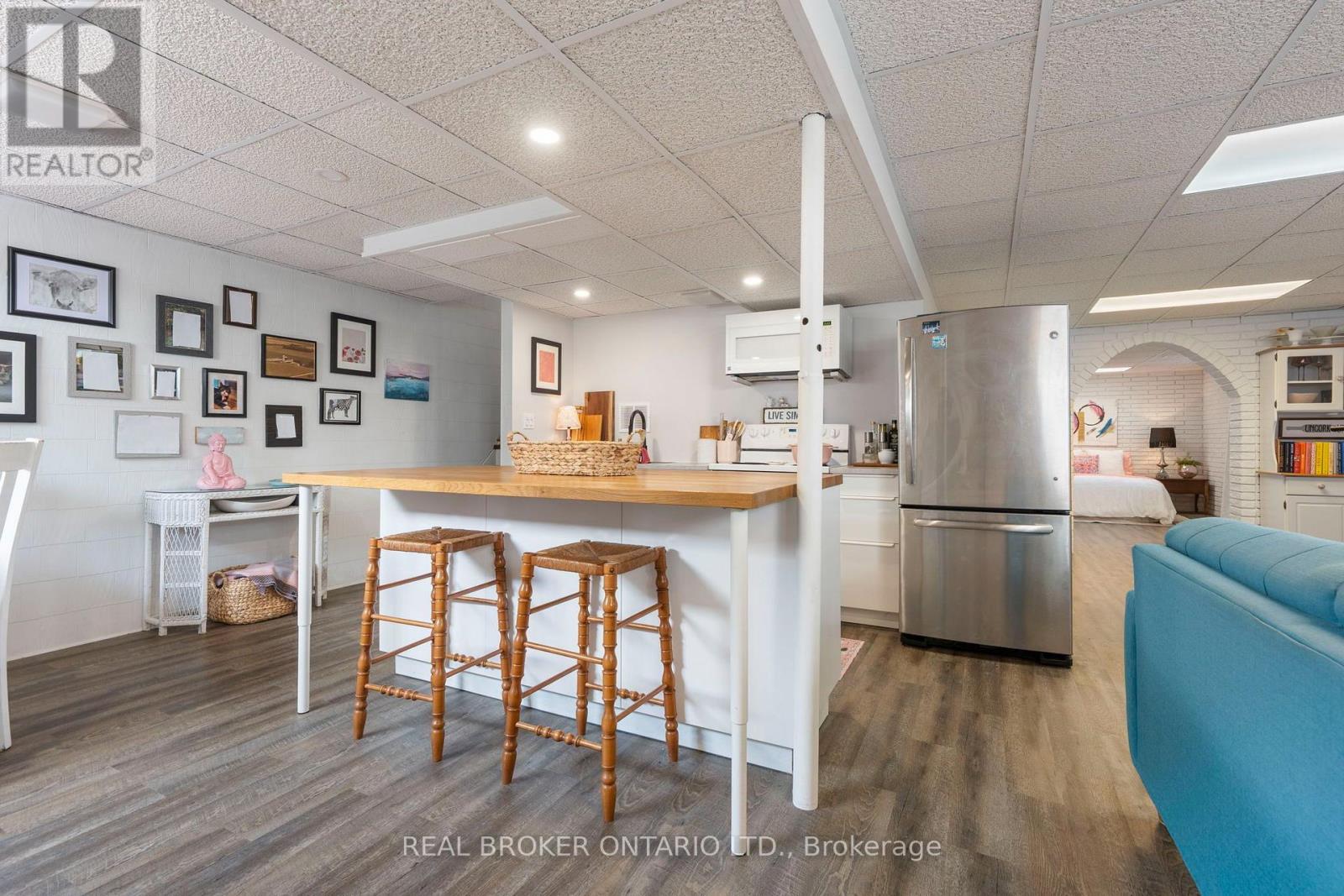 23 Homewood Avenue Property Photo 17