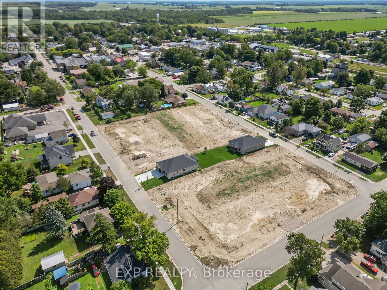 409 Ontario Street Property Photo 2