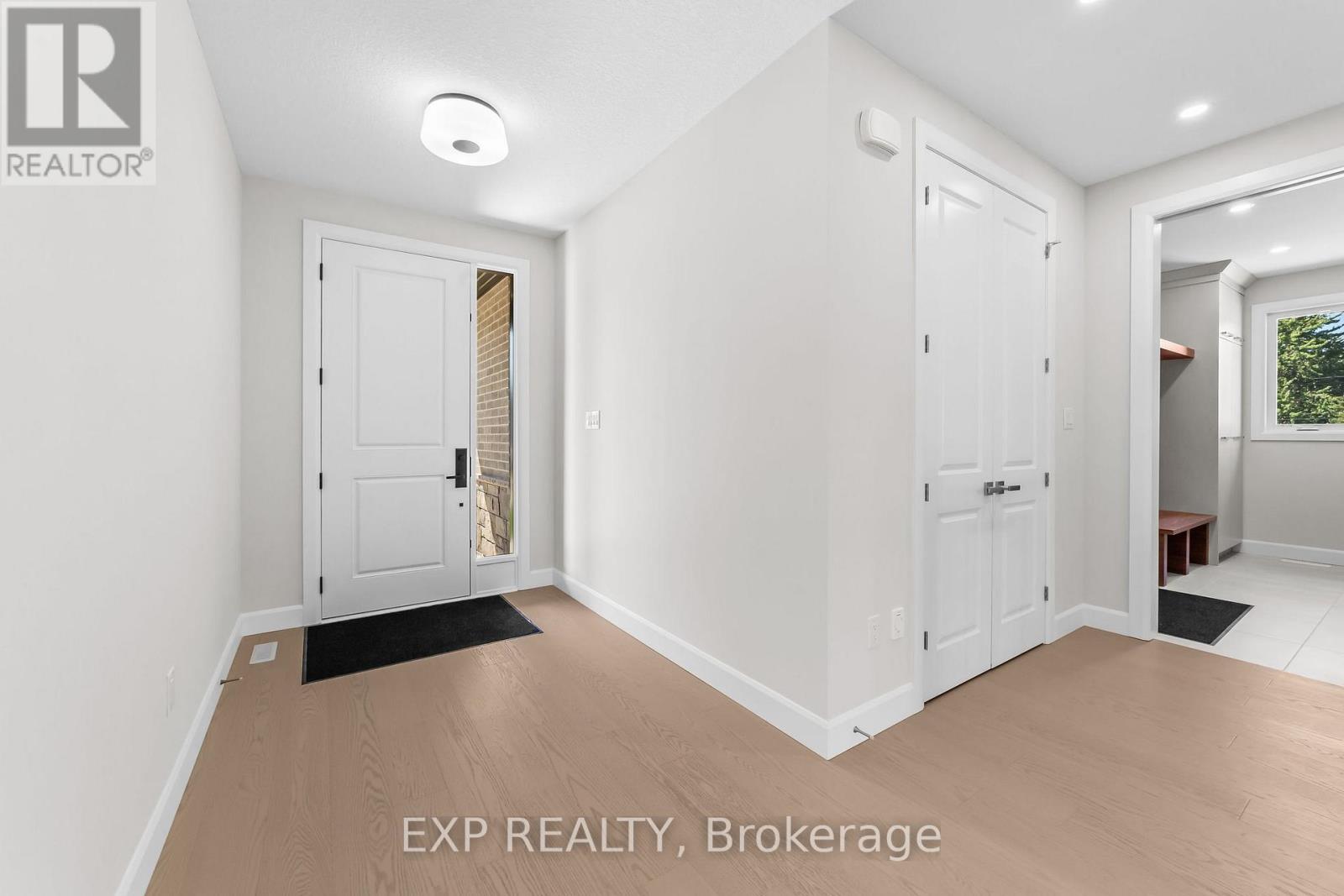 409 Ontario Street Property Photo 10