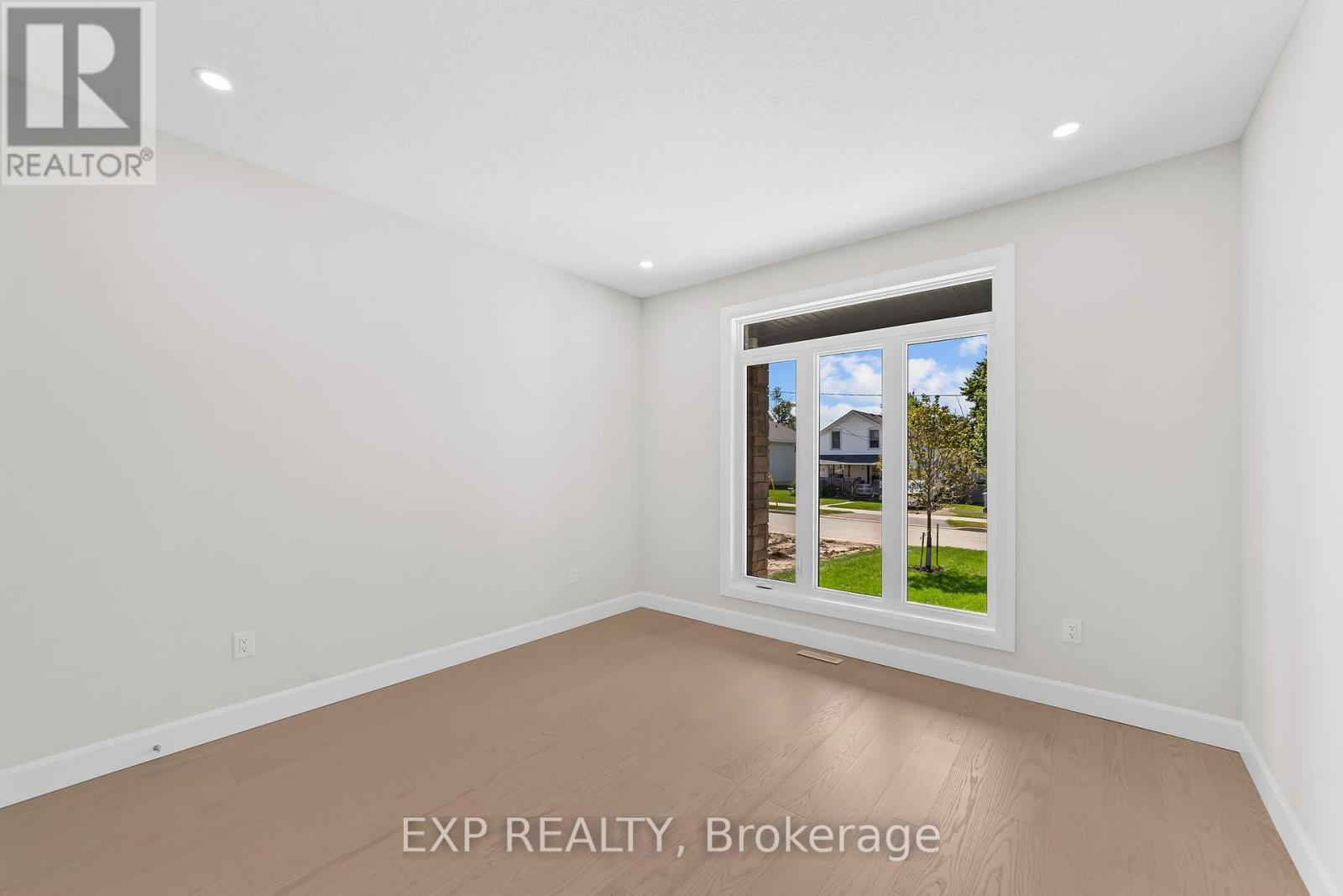 409 Ontario Street Property Photo 16