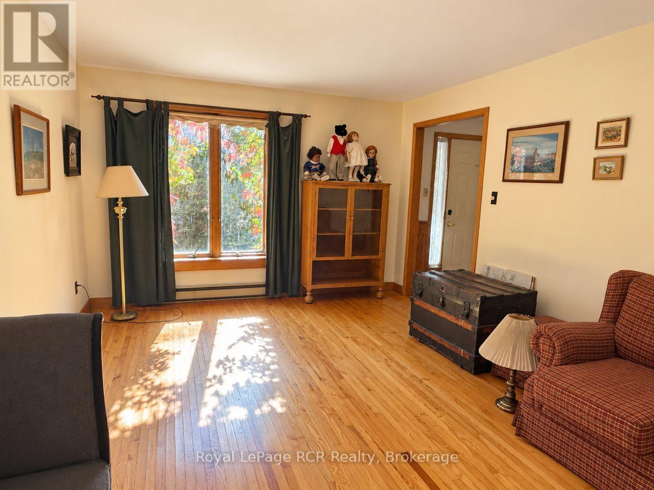 204470 Highway 26 Property Photo 7