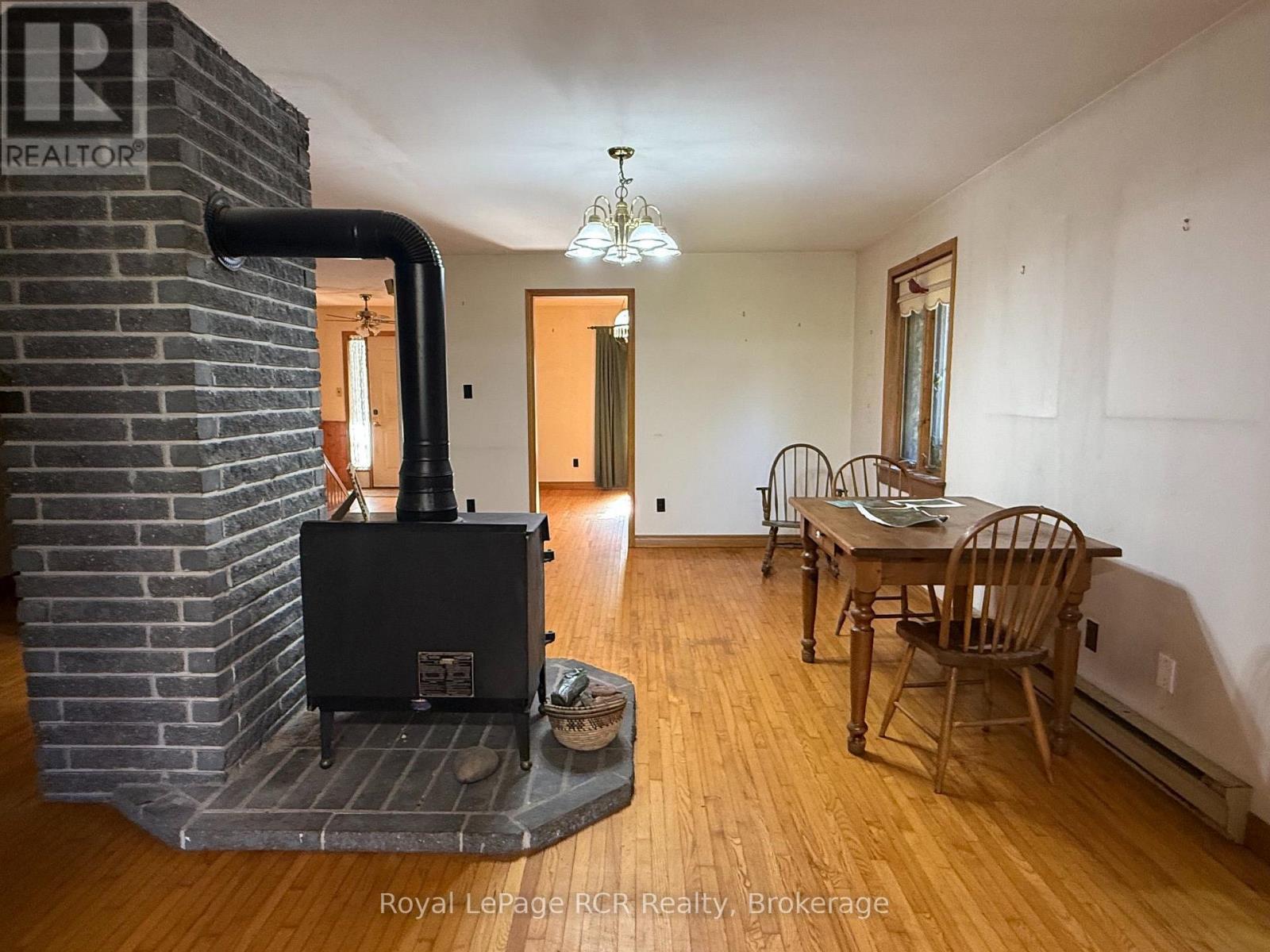204470 Highway 26 Property Photo 11