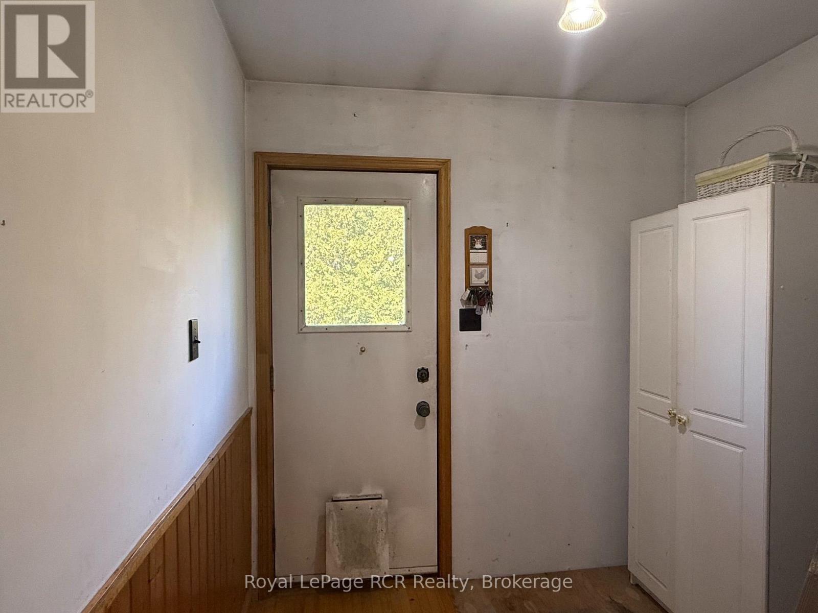 204470 Highway 26 Property Photo 18