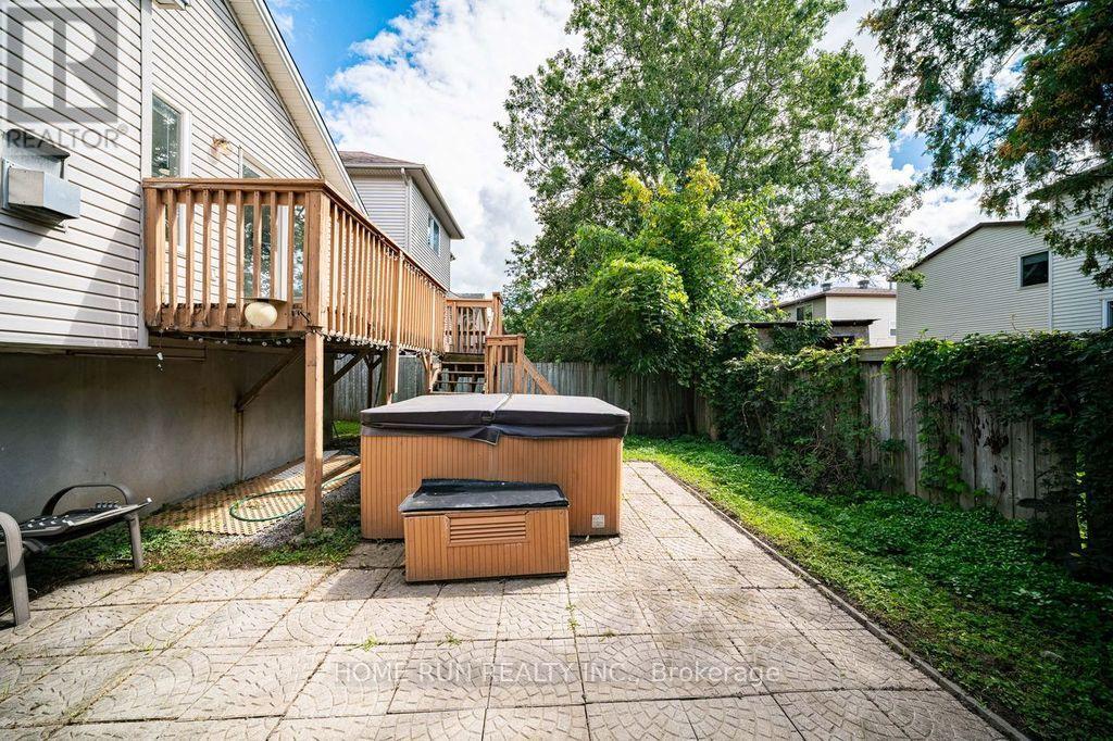 14 Spur Avenue Property Photo 45