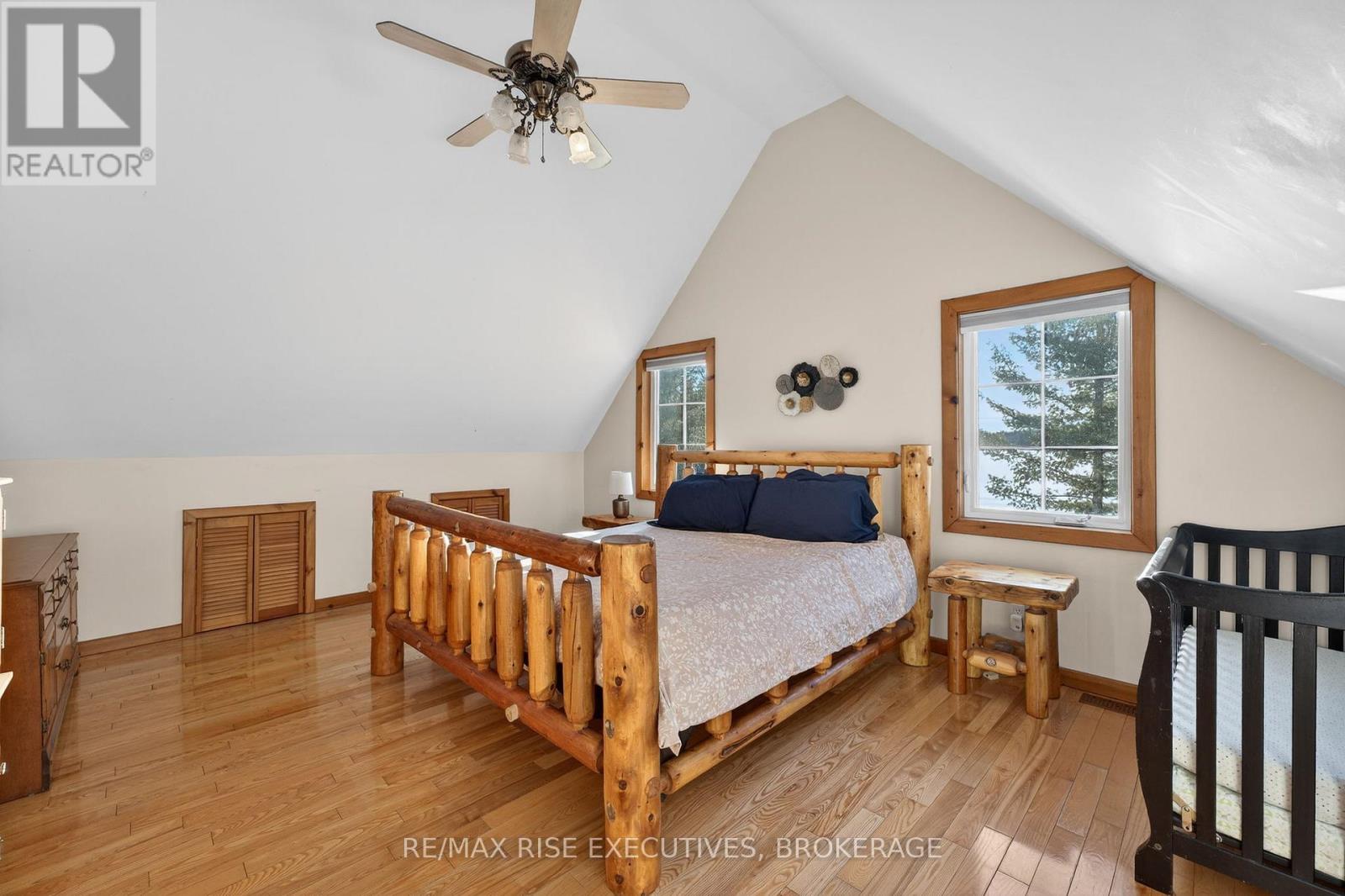 1093b Two Loon Lane Property Photo 28