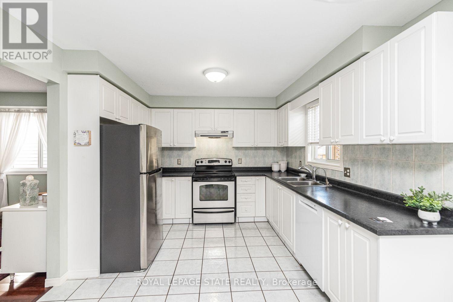 10 Richview Drive Property Photo 20
