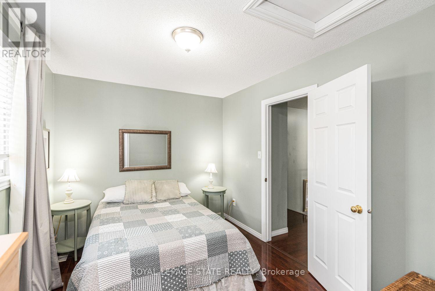 10 Richview Drive Property Photo 23