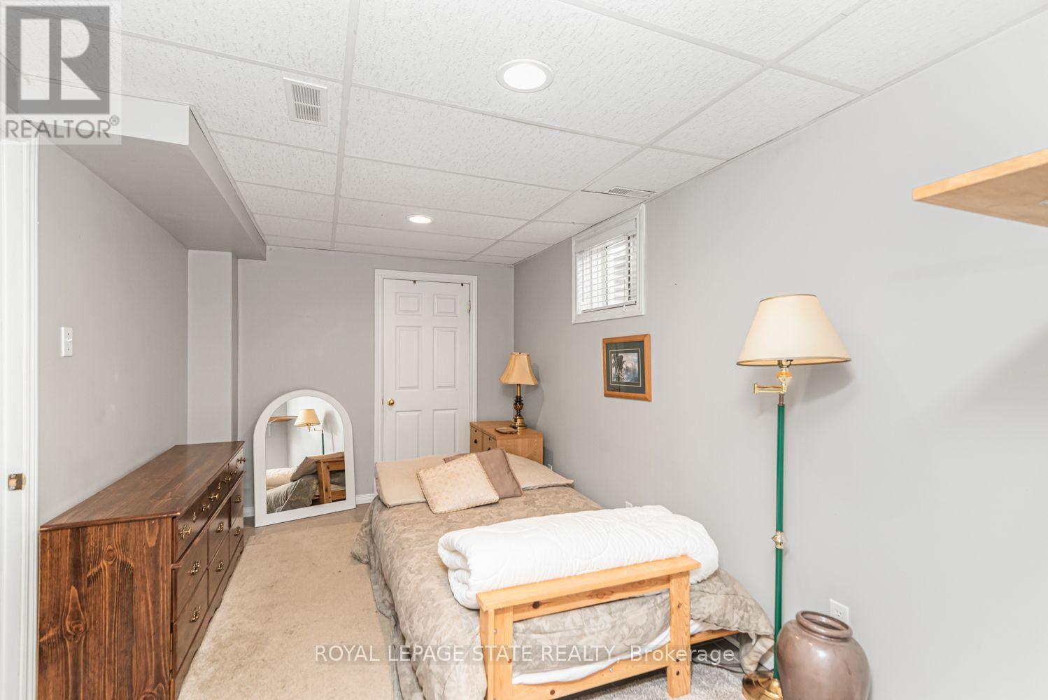 10 Richview Drive Property Photo 33