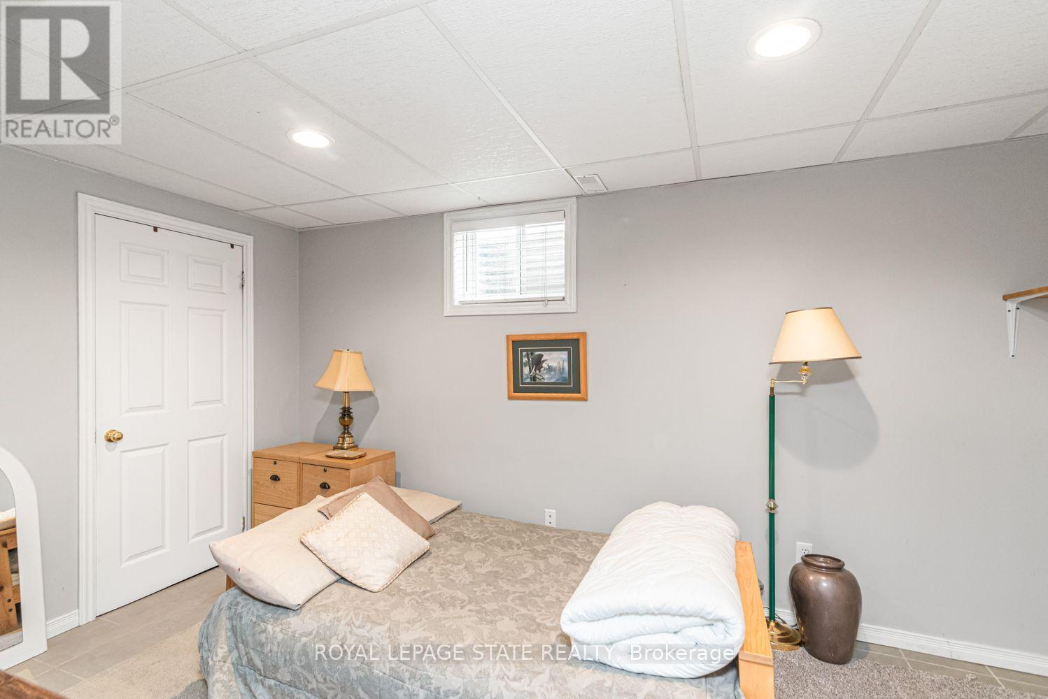 10 Richview Drive Property Photo 36