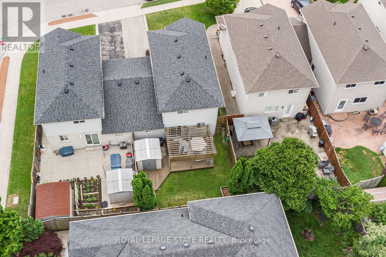 10 Richview Drive Property Photo 43