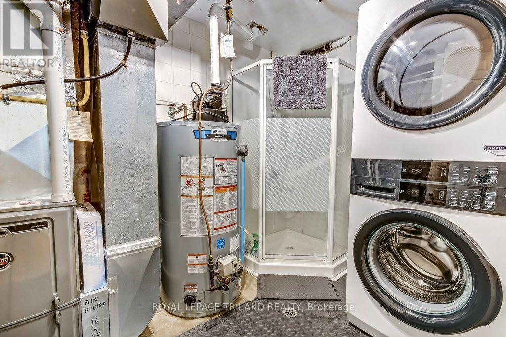 245 Currie Boulevard Property Photo 24